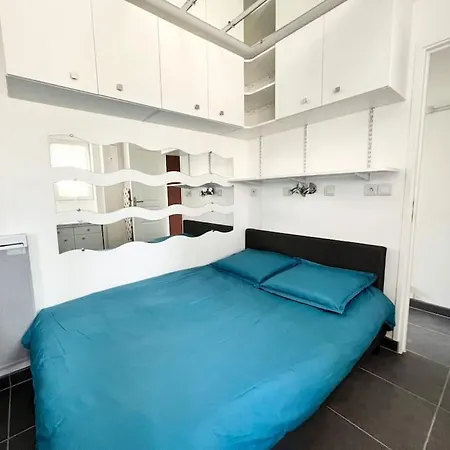 アパート Le Peymian 900 M De La